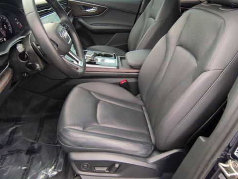 Used 2020 Audi Q7 3.0T Prestige w/ Prestige Package image 16