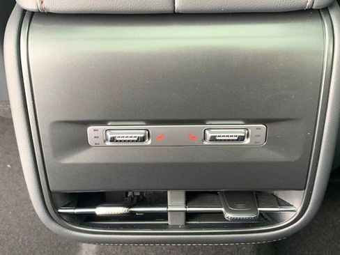 New 2026 Lincoln Nautilus Premier w/ Equipment Group 102A image 19