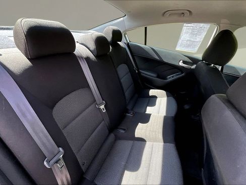 Used 2017 Kia Forte LX FWD image 21