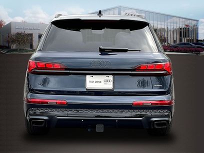 New 2026 Audi Q7 3.0T Prestige