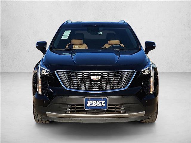 Used 2021 Cadillac XT4 Premium Luxury FWD image 2