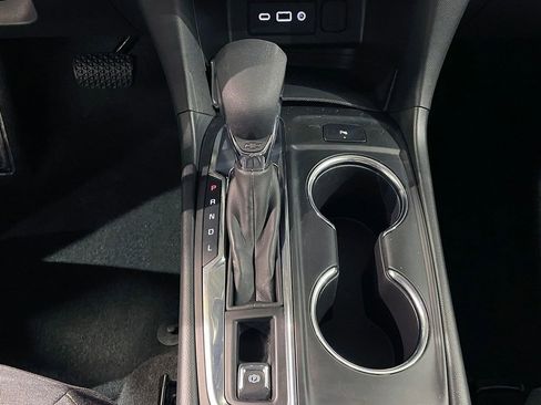 Used 2024 Chevrolet Equinox LT AWD/4WD image 34