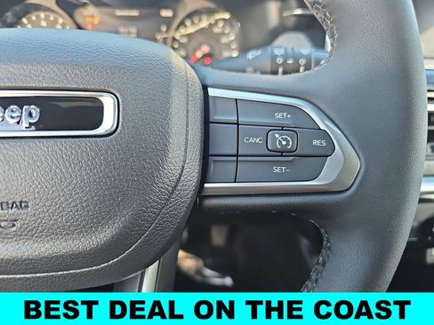 New 2026 Jeep Compass Latitude image 24