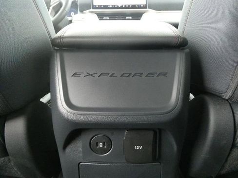 Certified 2026 Ford Explorer Active AWD/4WD image 20