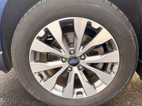 Used 2017 Subaru Outback 3.6R Touring w/ Popular Package #5A image 24