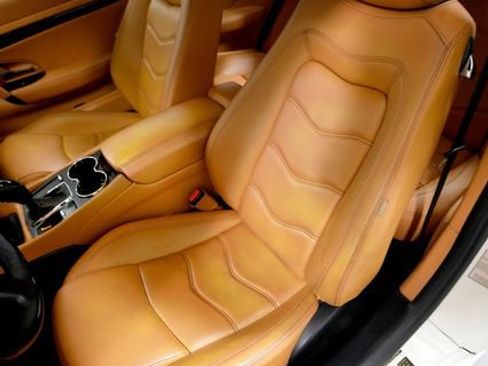 Used 2012 Maserati GranTurismo MC image 8