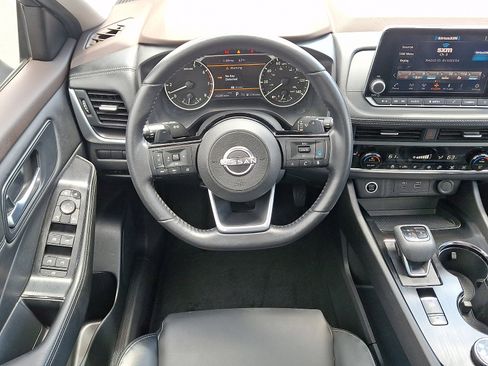 Certified 2023 Nissan Rogue SV w/ SV Premium B Package AWD/4WD image 11