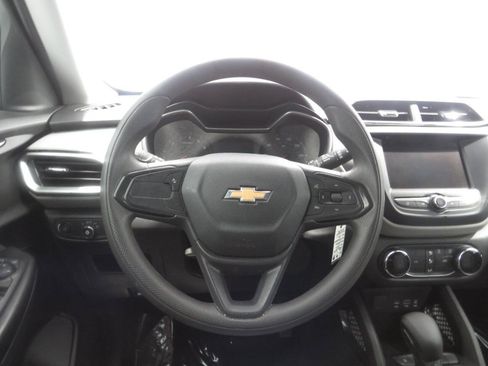 Used 2022 Chevrolet TrailBlazer LS FWD image 14
