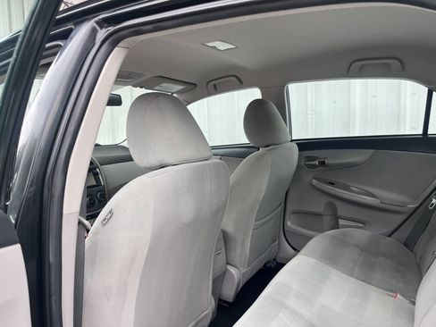 Used 2013 Toyota Corolla LE Special Edition image 15