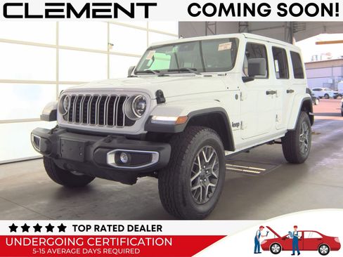 Used 2025 Jeep Wrangler Sahara image 1