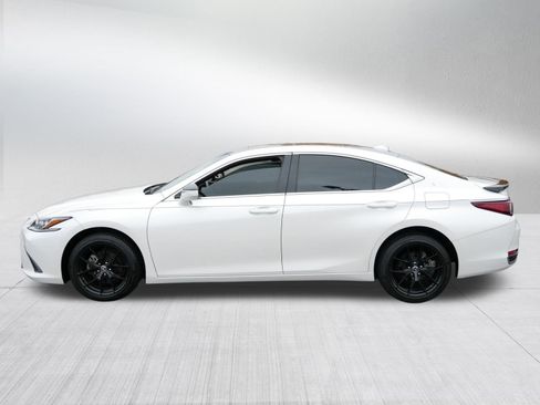 Used 2021 Lexus ES 250 w/ Premium Package image 4