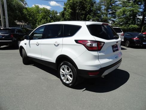 Used 2019 Ford Escape SE AWD/4WD image 7