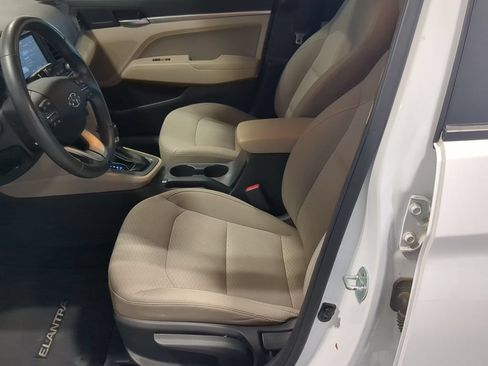 Used 2020 Hyundai Elantra Value Edition FWD image 19