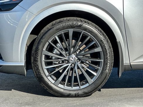 Used 2025 Lexus RX 350h image 32