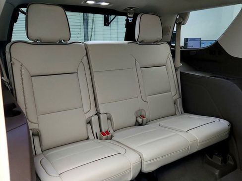 Used 2022 GMC Yukon Denali image 23