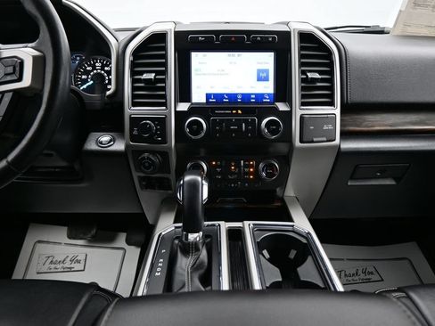 Used 2020 Ford F150 Lariat w/ Equipment Group 502A Luxury AWD/4WD image 19