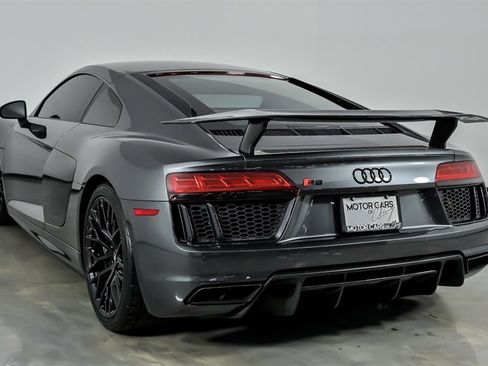 Used 2017 Audi R8 V10 plus AWD/4WD image 10