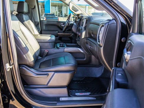 Used 2021 Chevrolet Silverado 1500 LT Trail Boss w/ Convenience Package II image 15