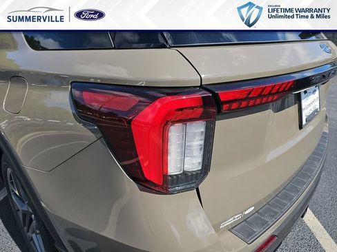 New 2026 Ford Explorer ST RWD image 39