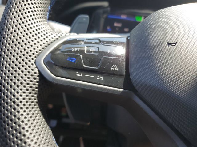 New 2026 Volkswagen Golf w/ Euro Style Package AWD/4WD image 21