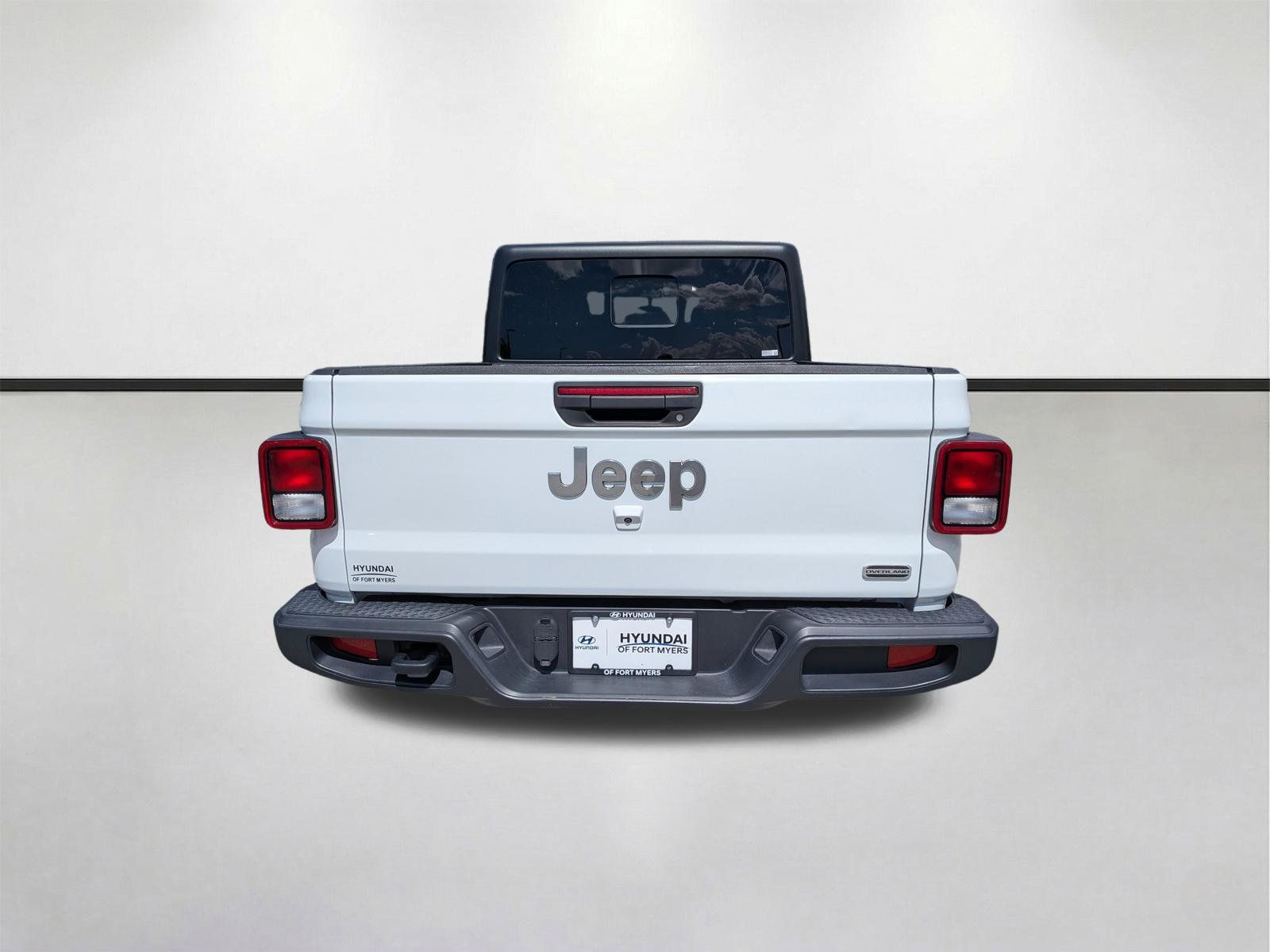 Used 2023 Jeep Gladiator Overland AWD/4WD image 5