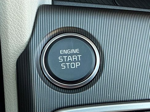 New 2026 Kia Sportage EX image 9