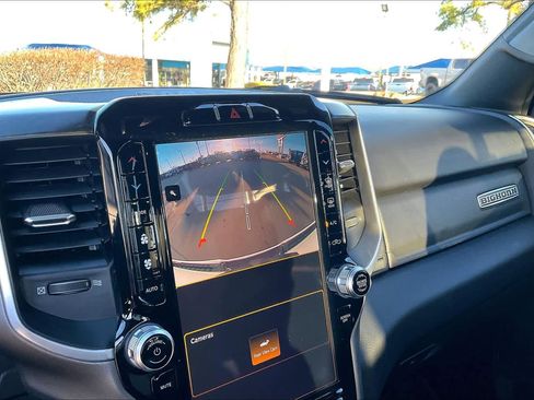 Used 2023 RAM 1500 Big Horn image 26