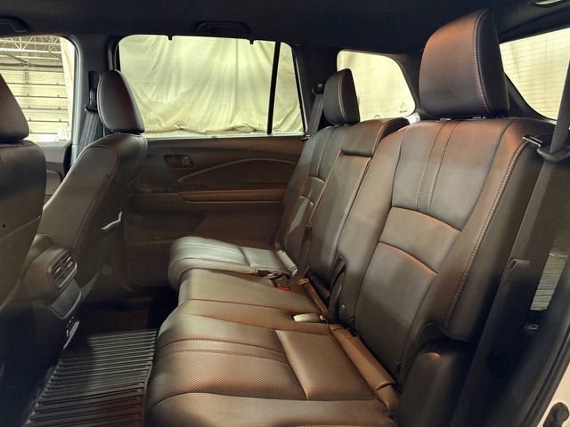 Used 2024 Honda Passport TrailSport image 25