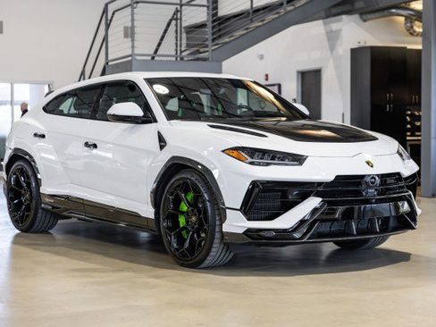 Used 2024 Lamborghini Urus Performante image 8