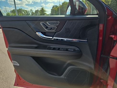 Certified 2022 Lincoln Corsair AWD w/ Equipment Group 101A image 26