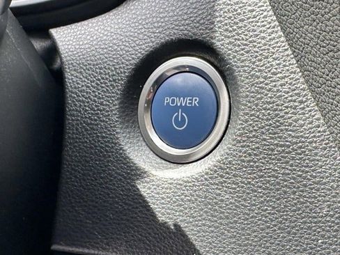 Used 2020 Toyota Corolla LE image 24