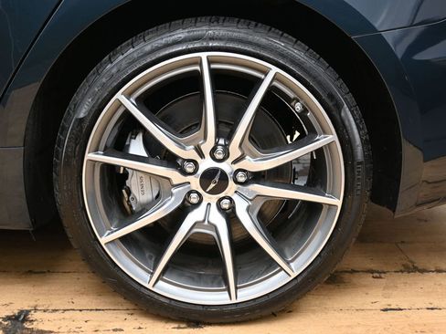 Used 2024 Genesis G70 2.5T AWD/4WD image 11