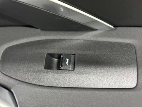 Certified 2025 BMW X2 M35i w/ Premium Package image 22