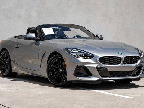 Used 2024 BMW Z4 sDrive30i w/ Convenience Package RWD image 8