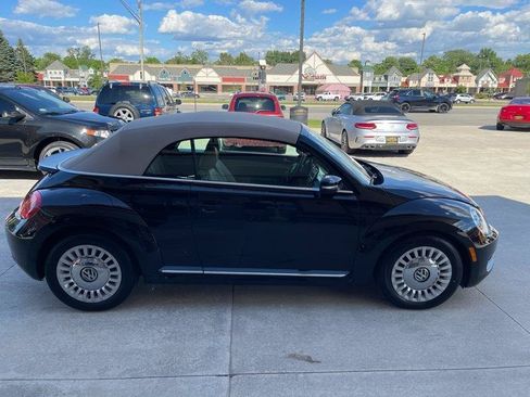 Used 2015 Volkswagen Beetle 1.8T FWD image 9
