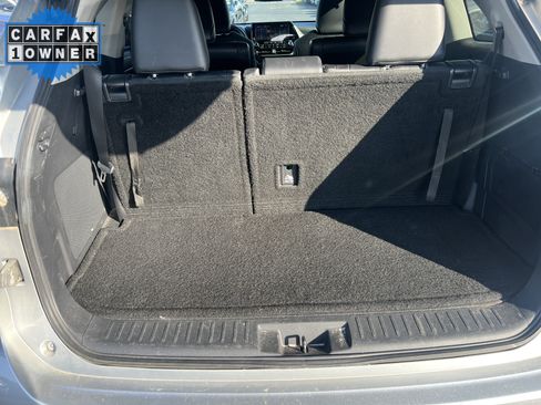 Used 2021 Toyota Highlander Limited FWD image 34