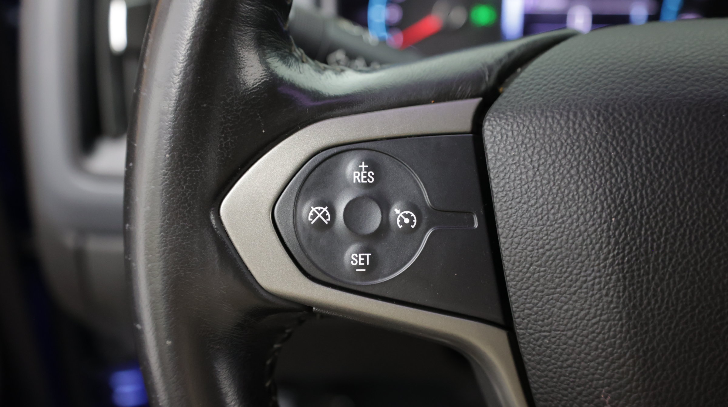Used 2018 Chevrolet Colorado Z71 RWD image 23