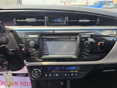 Used 2016 Toyota Corolla L FWD image 17