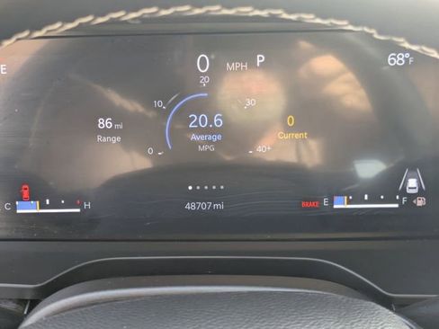 Used 2022 Jeep Grand Cherokee Limited image 19