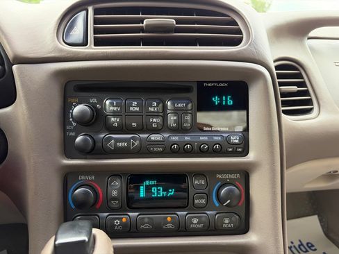 Used 2004 Chevrolet Corvette Convertible w/ Preferred Equipment Group RWD image 6