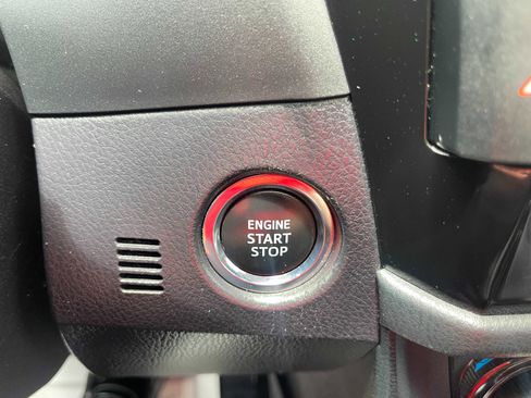 Used 2016 Toyota Corolla S Premium image 26