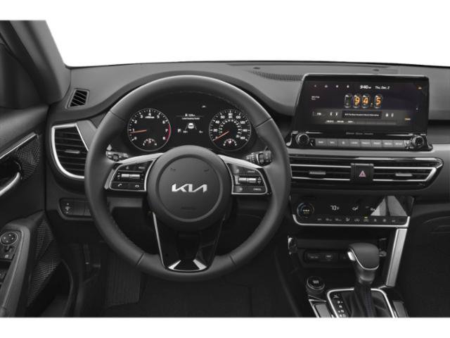 Used 2022 Kia Seltos EX AWD/4WD image 10