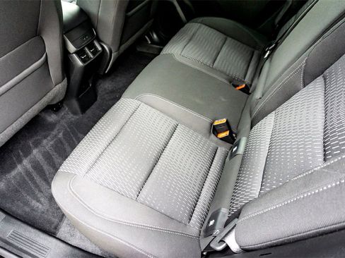 Used 2025 Chevrolet Equinox LT image 27