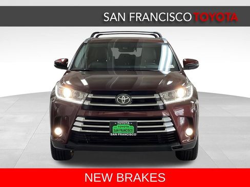 Used 2017 Toyota Highlander Limited AWD/4WD image 8