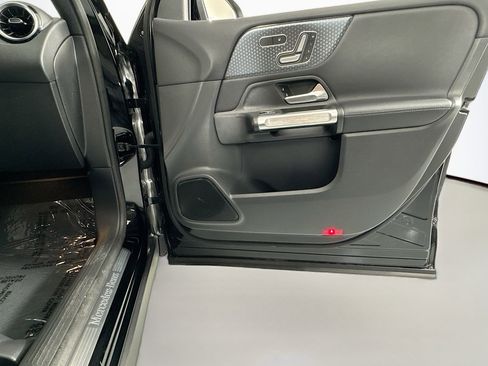 Certified 2026 Mercedes-Benz GLB 250 image 23