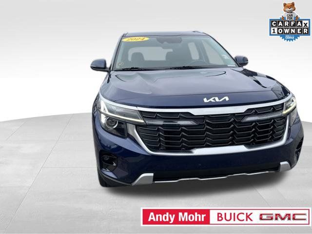 Used 2024 Kia Seltos EX FWD image 3