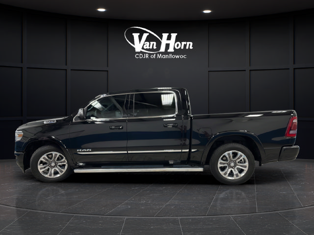 Used 2024 RAM 1500 Limited w/ Trailer Tow Group AWD/4WD image 4