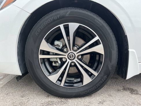 Used 2023 Nissan Sentra SV w/ All-Weather Package FWD image 12