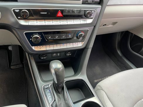 Used 2018 Hyundai Sonata SEL w/ Cargo Package image 24