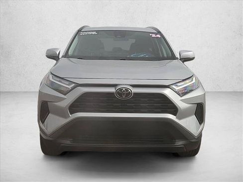 Used 2024 Toyota RAV4 XLE FWD image 2